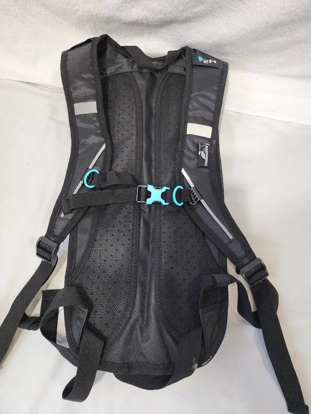 FreeMove H2 Hydration Backpack 2L Water Bladder Hiking Cycling Blue